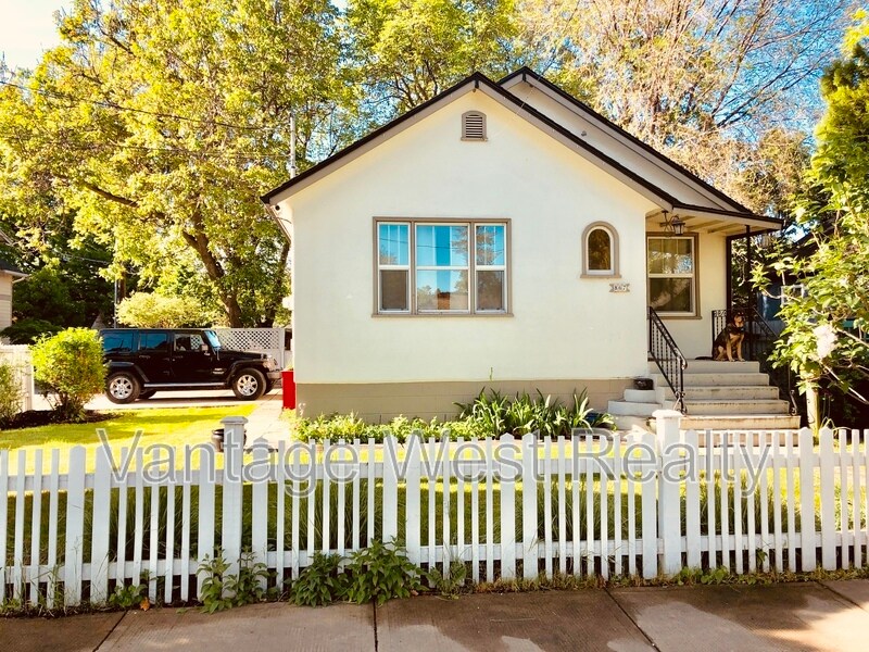 Photo principale - 867 Rowcliffe Ave