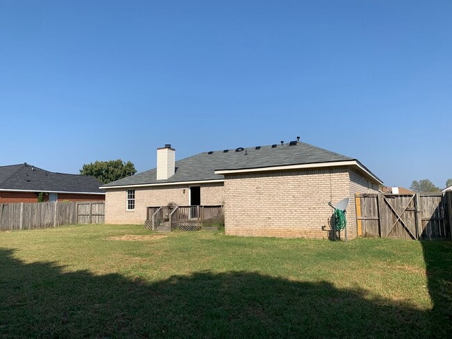 Building Photo - Close to Gate 6 Ft. Eisenhower.