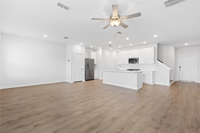 Foto del edificio - 3035 Dovedale St