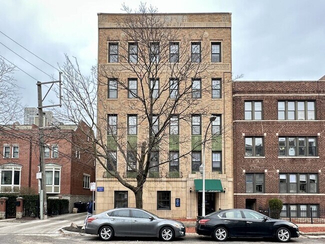 Building Photo - 3824 N Fremont