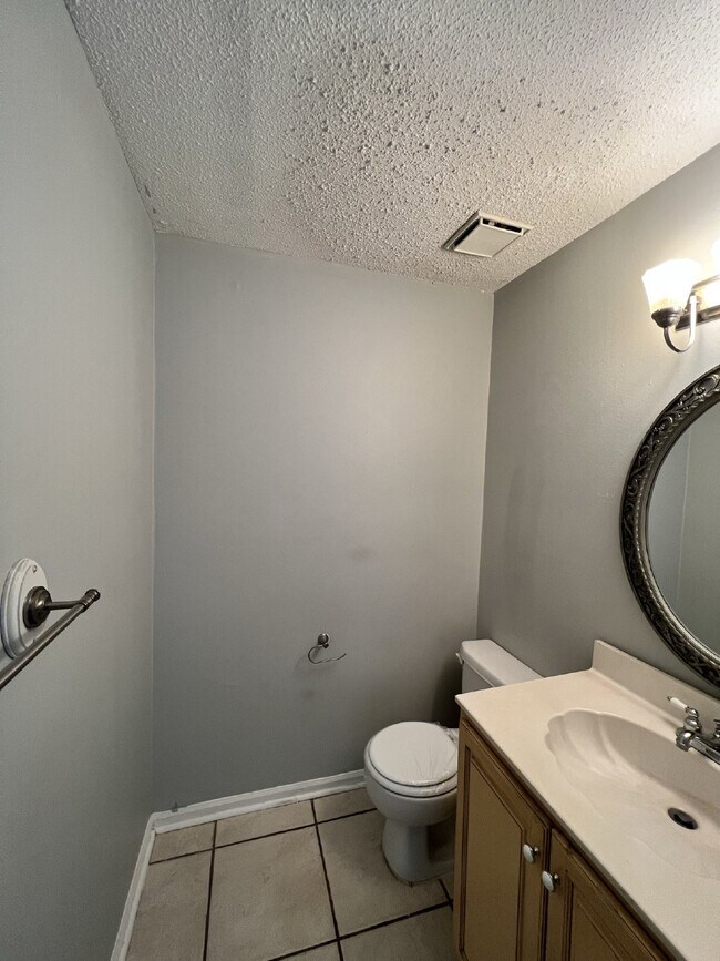 Foto del edificio - Townhome for Rent