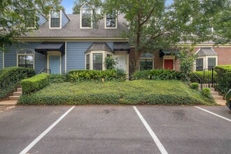 Building Photo - 1611 S Gadsden St