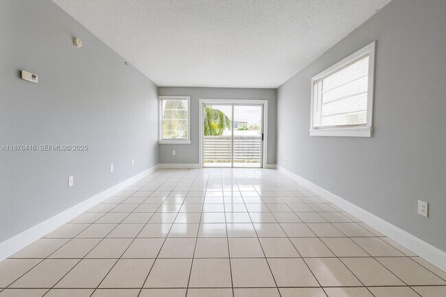 Foto del edificio - 140 NW 14th Ave