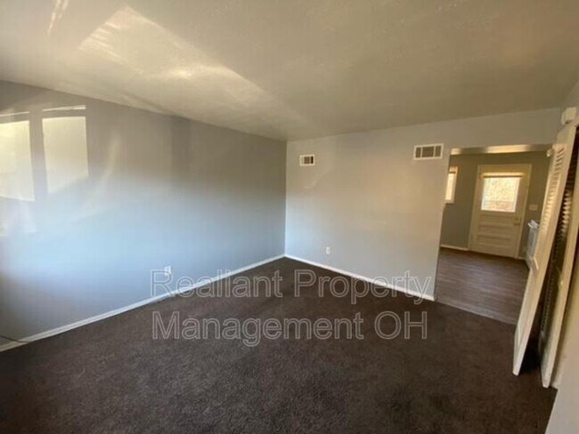 Building Photo - 1794 W Fork Rd