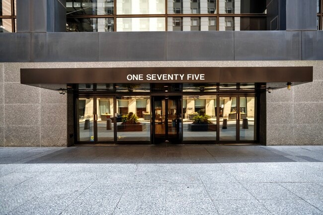 Building Photo - 175 E Delaware Pl