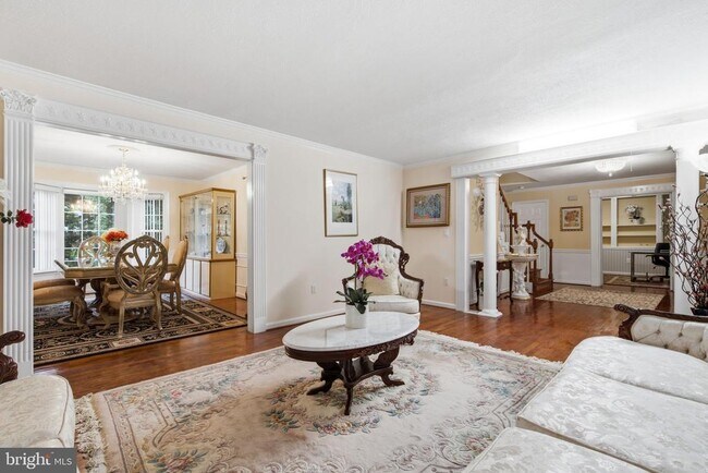 Foto del edificio - 2132 Cherry Leaf Ln