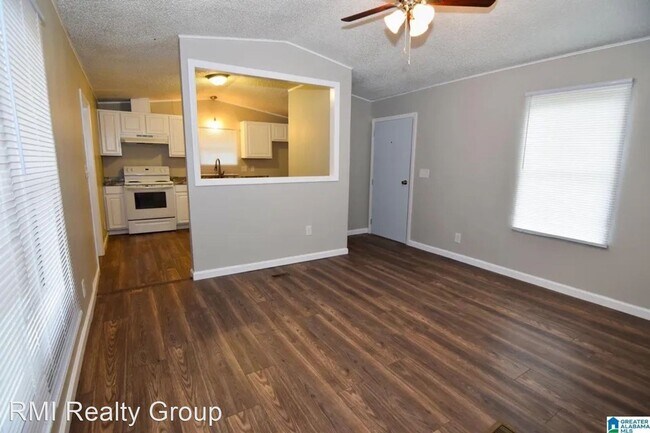 Foto del edificio - 2 br, 1 bath House - 120 Ann Ave