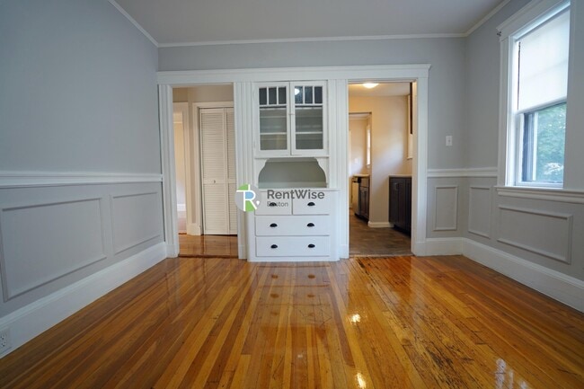 Photo - 136 Arlington St Apartment