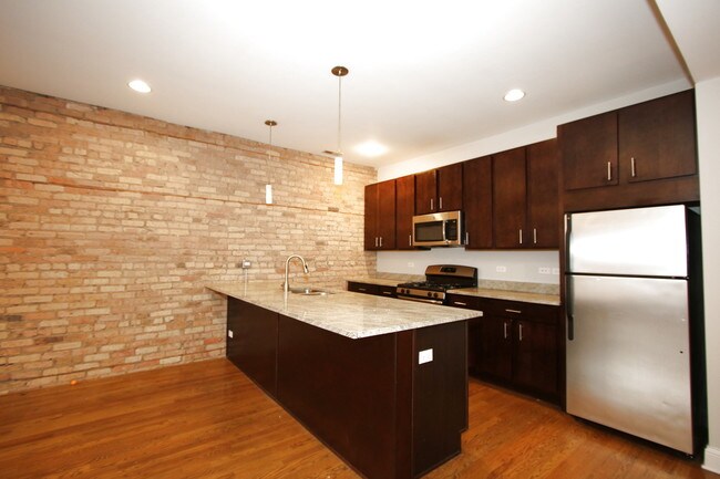 Building Photo - 3171 N Hudson Ave