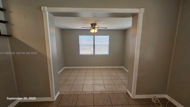 Building Photo - 2640 Garfield St