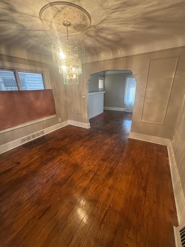 Building Photo - 16160 San Juan Dr