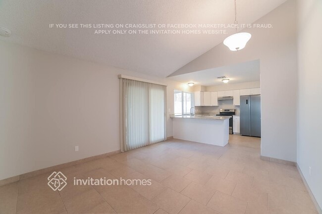 Building Photo - 5652 W Cochise Dr