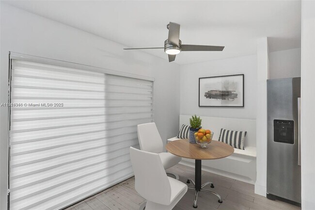 Foto del edificio - 10167 SW 77th Ct