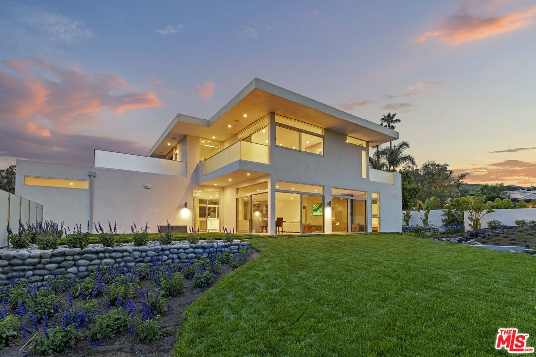 Foto principal - 5738 Busch Dr