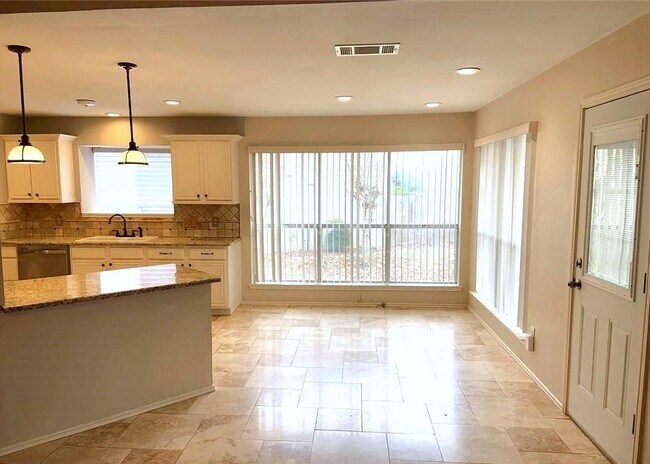 Foto del edificio - 14309 Kincheloe St