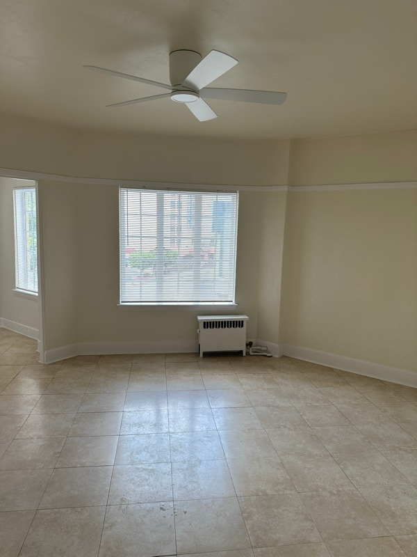 Building Photo - 1922 Highland Ave