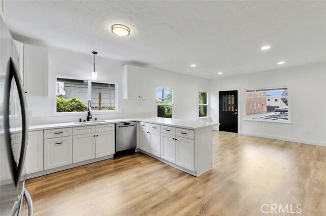 Foto del edificio - 584 W 12th St