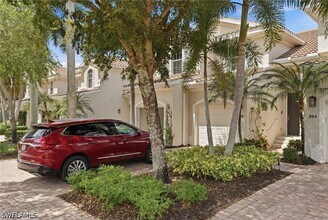 Building Photo - 12854 Carrington Cir