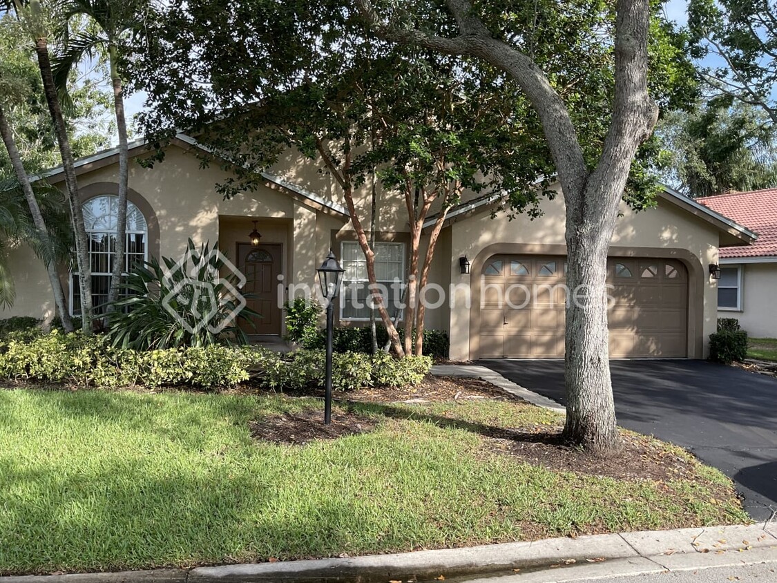 Primary Photo - 4872 NW 103rd Dr