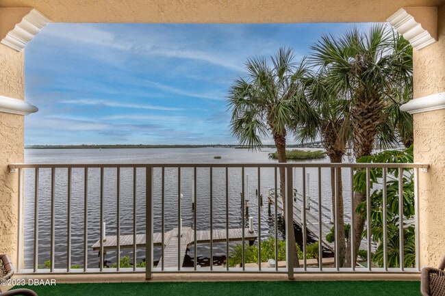 Photo - 3602 S Peninsula Dr Apartment