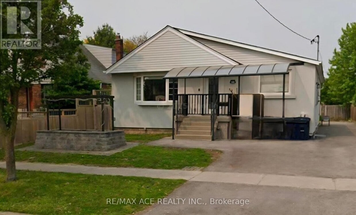 Primary Photo - 66 Portsdown Rd