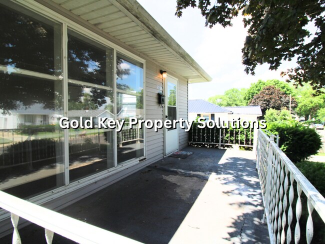 Foto del edificio - Cute 2 bed 1 bath Home For Rent W/ Detached Garage (SECTION 8 APPROVED)