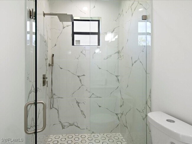 Foto del edificio - 5208 28th St SW