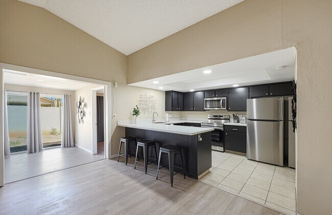Foto del edificio - 14625 N 26th Ave