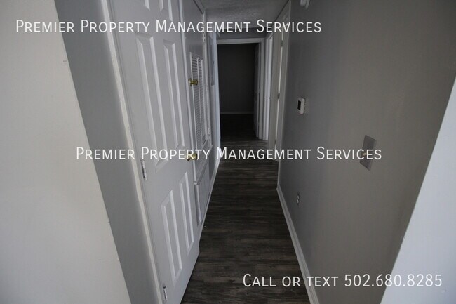 Foto del edificio - 3 Bedroom Apartment - Section 8 Welcome