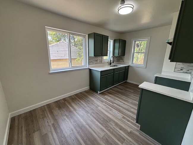 Building Photo - Newly Rehabbed 4-bed home in Gary!