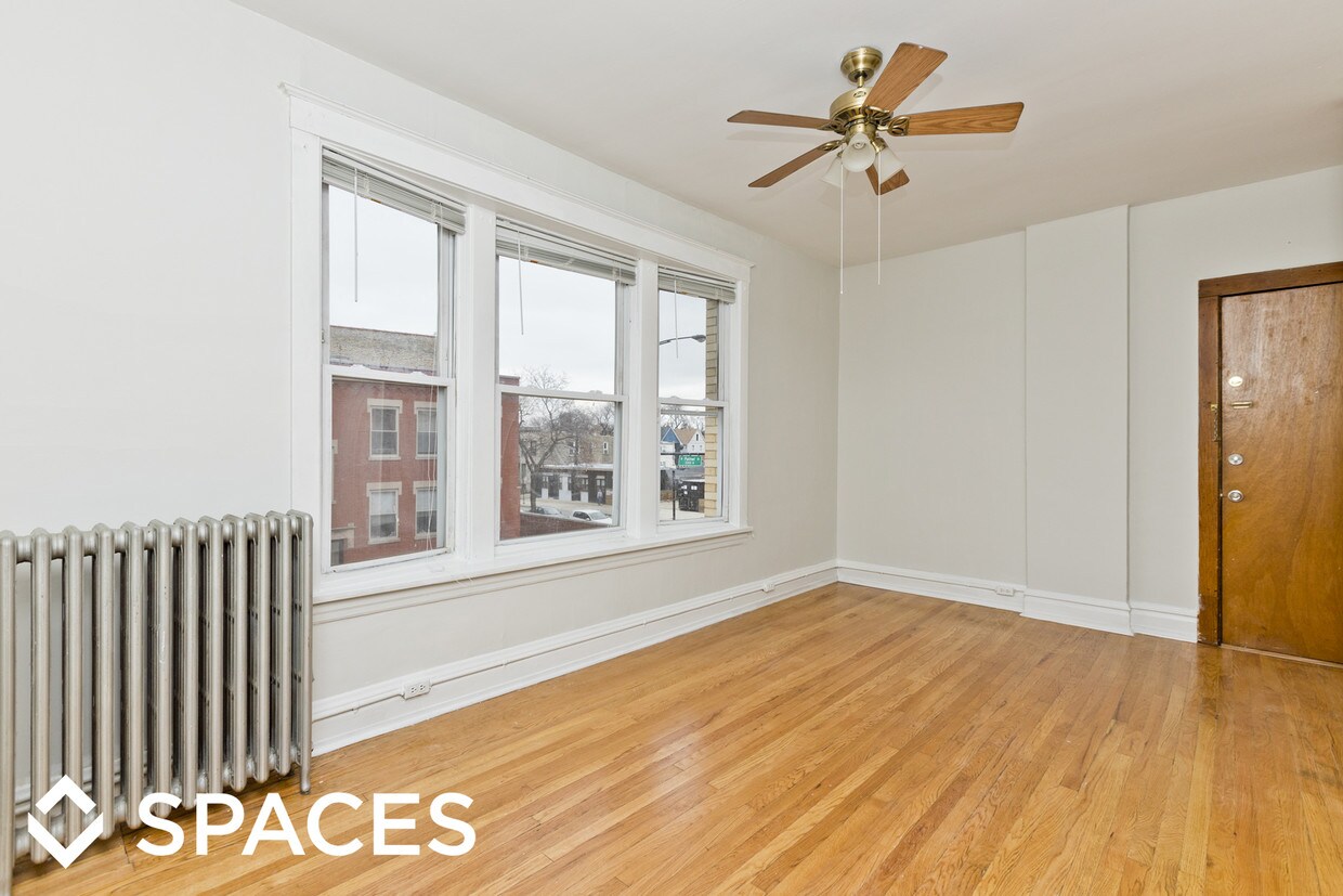 Foto principal - 2151 N Central Park Ave