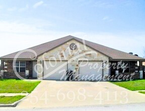 Building Photo - 3204 Baldwin Loop