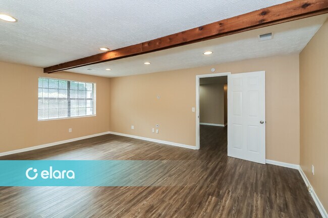 Building Photo - 2768 HORSESHOE BEND RD SW