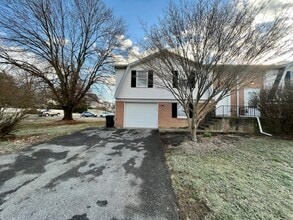 Building Photo - 396 N Duke St