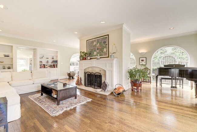 Foto del edificio - 5112 Edgemoor Ln