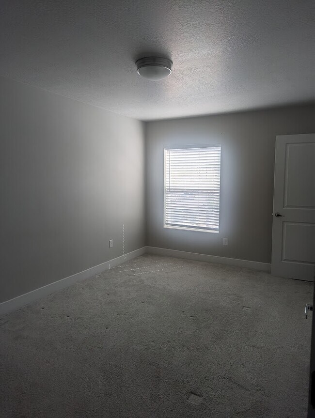 Foto del edificio - 2085 N 275 W