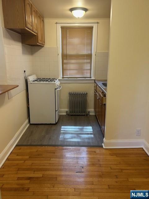 Foto del edificio - 425 Ridge Rd