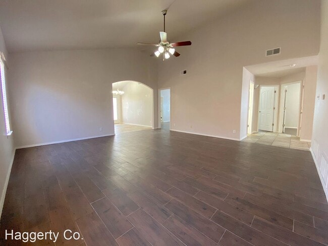 Building Photo - 4 br, 3 bath House - 11276 Bullseye