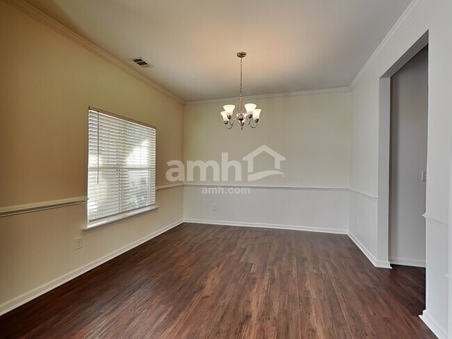 Foto del edificio - 515 S Fortune Way