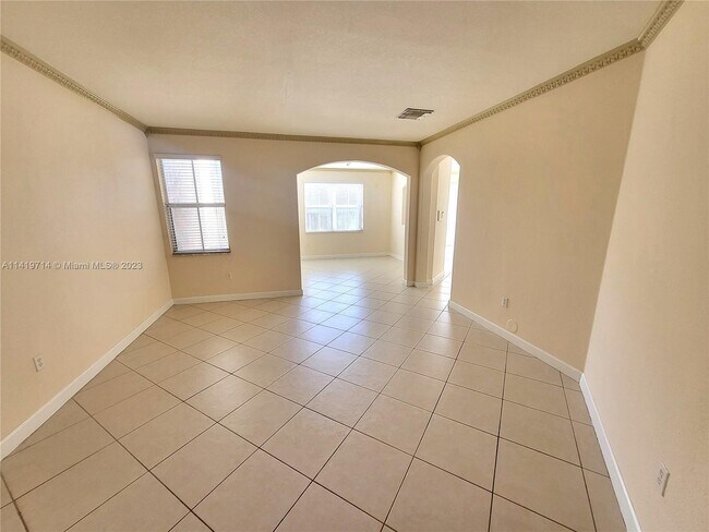 Building Photo - 11336 NW 74th Terrace