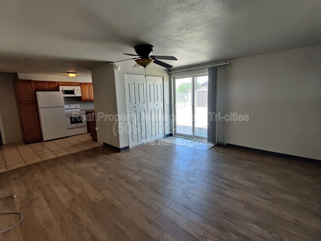 Foto del edificio - 1416 N 14th Ave