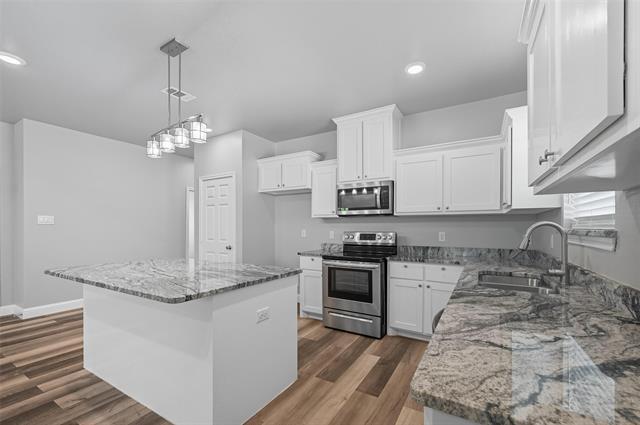 Foto del edificio - 2115 Hemphill St