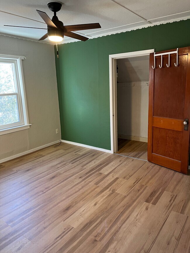 Bedroom 1 - 1424 North Ave