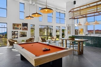 Building Photo - Encore at Brentwood