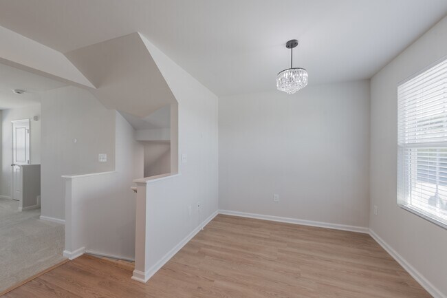 Foto del edificio - 4614 Black Drum Dr