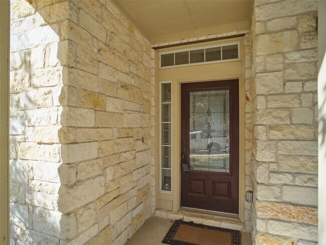 Building Photo - 1116 Hillridge Dr