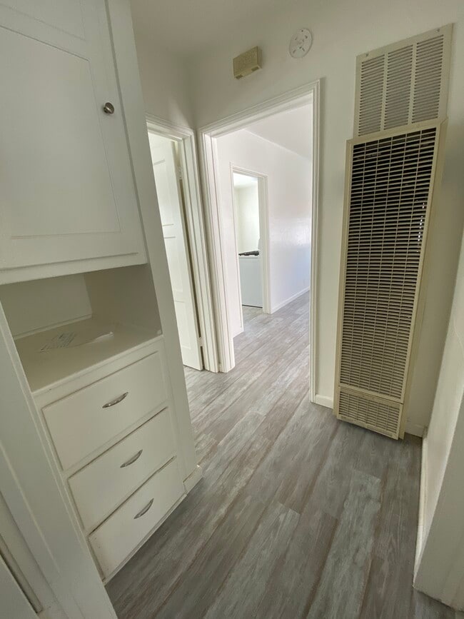 Hallway - 152 Ximeno Ave