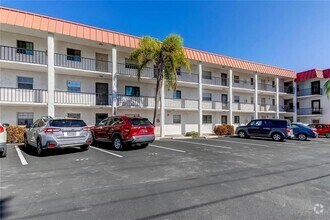 Building Photo - 10530 77th Terrace
