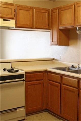 Foto del edificio - 1301 S Tyler St