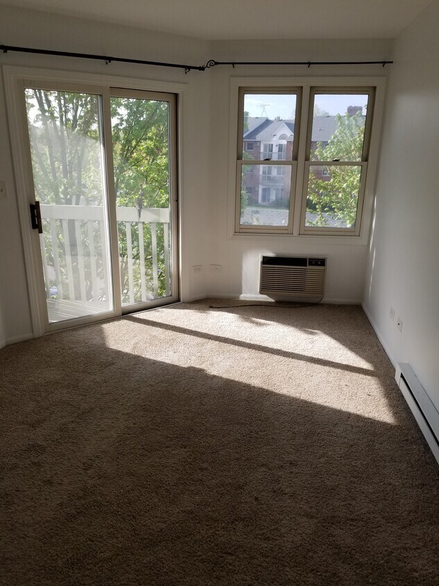 Primary Photo - 1345 Cunat Ct